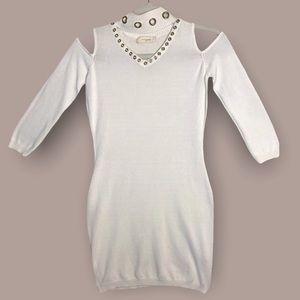 White Mid sleeve dress